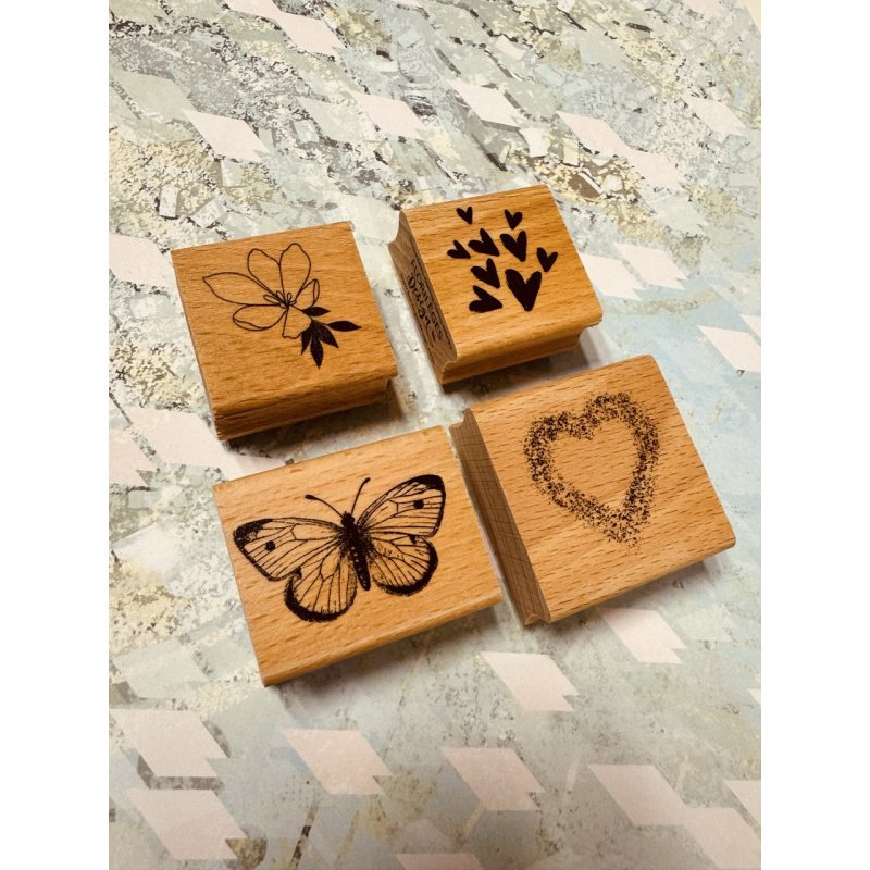 CDX 49€ -  Tampon bois en cadeau !